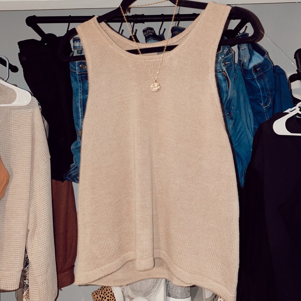 Cropped tank